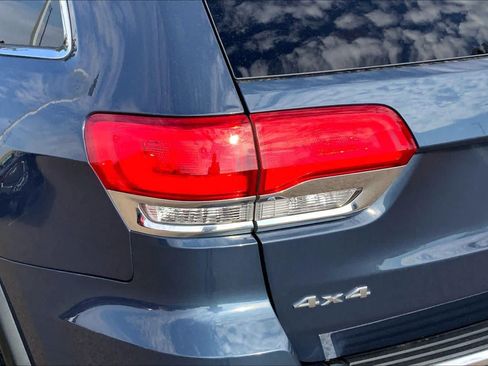 Used 2019 Jeep Grand Cherokee Limited w/ Luxury Group II AWD/4WD image 29
