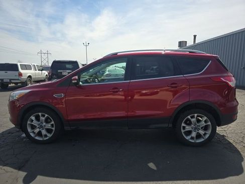Used 2015 Ford Escape Titanium w/ Equipment Group 301A AWD/4WD image 4