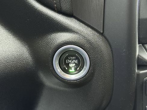 Certified 2021 GMC Sierra 1500 AT4 w/ AT4 Preferred Package image 17