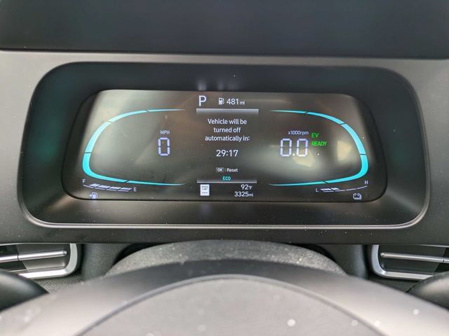 Certified 2025 Hyundai Elantra Hybrid FWD image 23