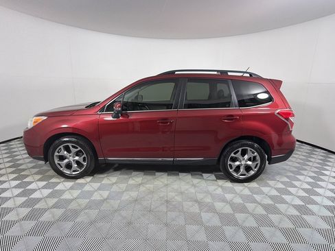 Used 2015 Subaru Forester 2.5i Touring AWD/4WD image 8