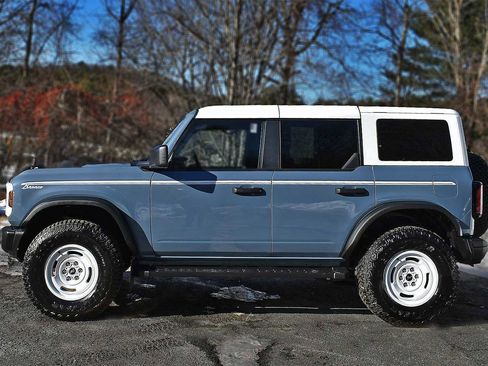 Used 2023 Ford Bronco Heritage Edition image 7
