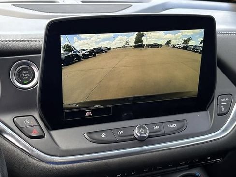 Used 2024 Chevrolet Blazer LT w/ Convenience Package FWD image 16