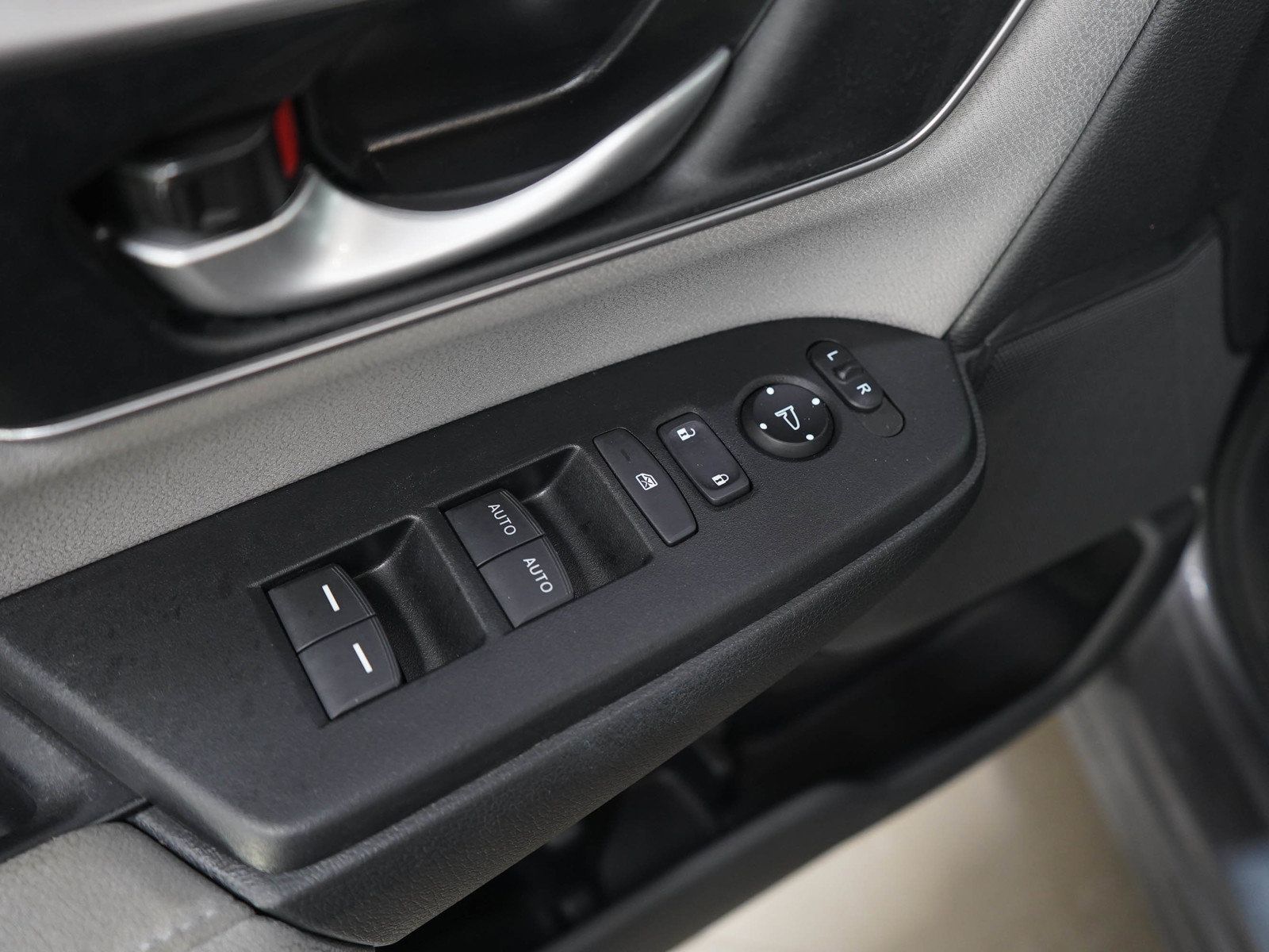 Used 2021 Honda CR-V EX image 20
