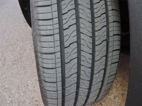 Used 2020 GMC Terrain SLT w/ Preferred Package image 10