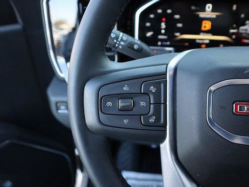 New 2026 GMC Sierra 1500 Elevation image 29
