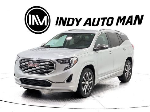 Used 2019 GMC Terrain Denali w/ Driver Alert Package II image 8
