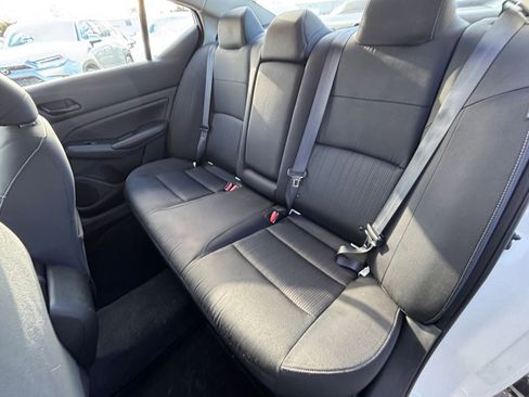 Used 2025 Nissan Altima 2.5 SV image 24