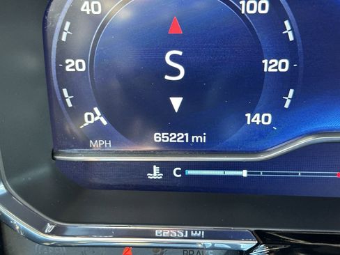 Used 2022 Chevrolet Silverado 1500 ZR2 image 24