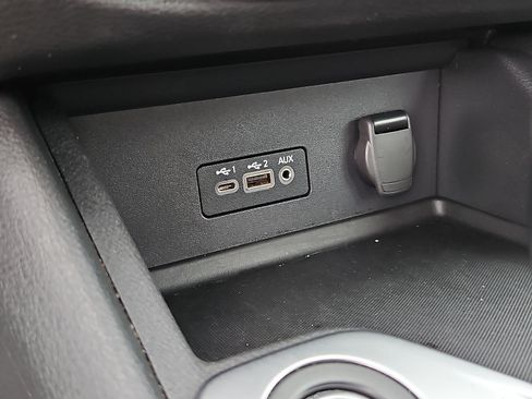Certified 2022 Nissan Sentra SV w/ All-Weather Package FWD image 20