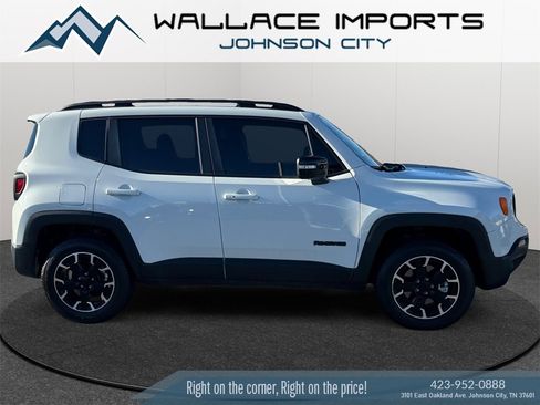 Used 2023 Jeep Renegade Latitude image 6