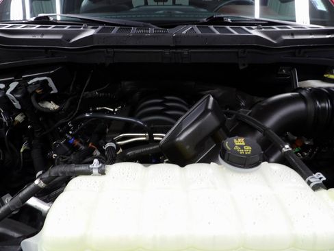 Used 2022 Ford F150 Lariat image 24