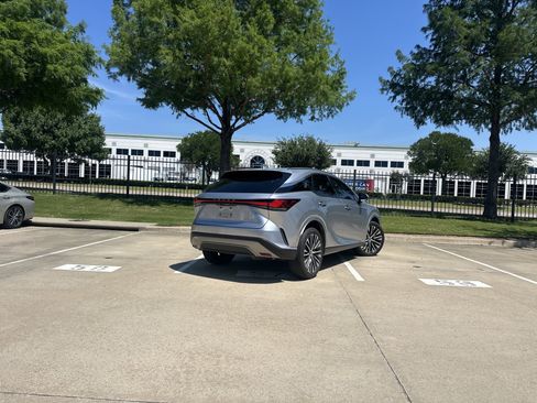 Used 2023 Lexus RX 350 Premium Plus w/ Cold Area Package FWD image 2