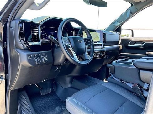 Used 2023 Chevrolet Silverado 1500 RST AWD/4WD image 8