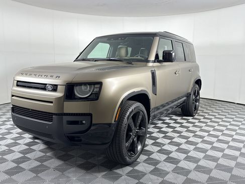 New 2026 Land Rover Defender 110 X-Dynamic SE AWD/4WD image 1