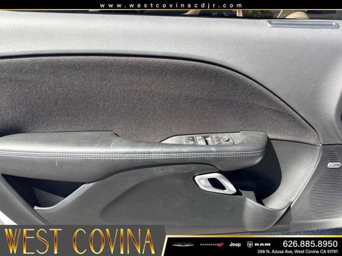 Used 2023 Dodge Challenger R/T RWD image 13
