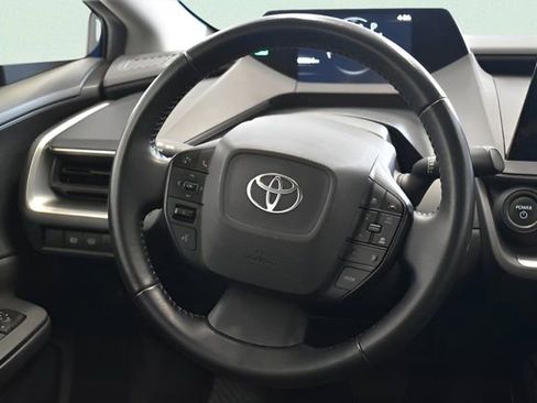Used 2023 Toyota Prius LE image 26