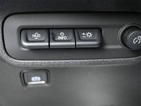 Used 2023 GMC Terrain Denali image 17