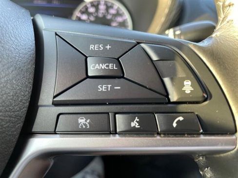 Used 2023 Nissan Sentra SV w/ Trunk Package image 17