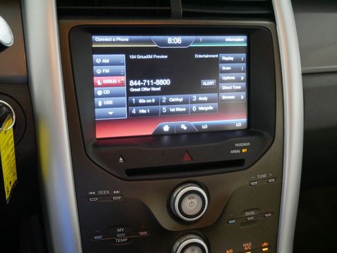 Used 2011 Ford Edge SEL w/ 201A Rapid Spec Order Code FWD image 22
