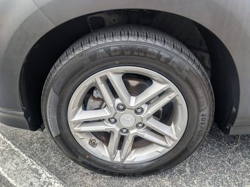 Used 2019 Hyundai Kona SE image 18