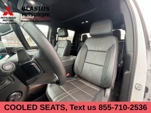 Used 2024 Chevrolet Silverado 1500 High Country w/ Technology Package image 10