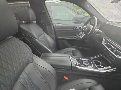 Used 2023 BMW X7 xDrive40i w/ Executive Package AWD/4WD image 12