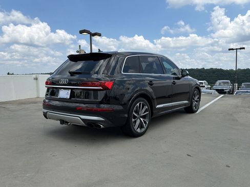 Used 2023 Audi SQ7 Premium Plus w/ Executive Package AWD/4WD image 9