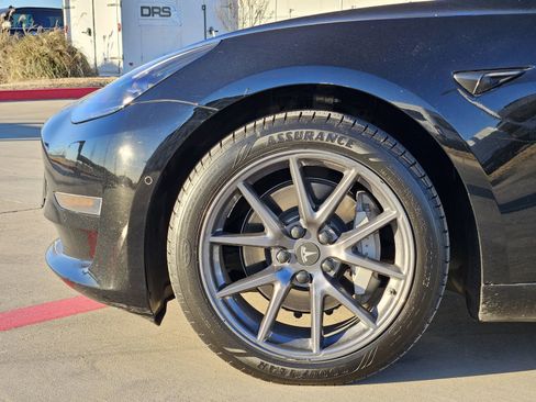 Used 2022 Tesla Model 3 Long Range image 11