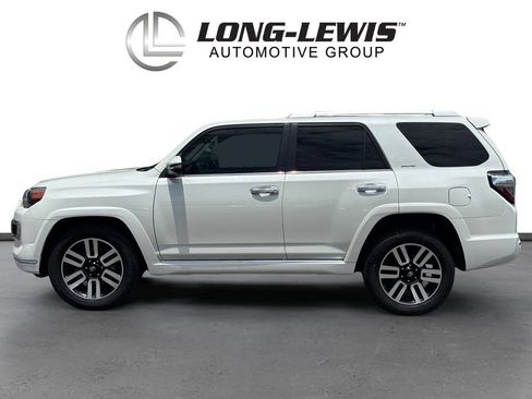 Used 2022 Toyota 4Runner Limited RWD image 2
