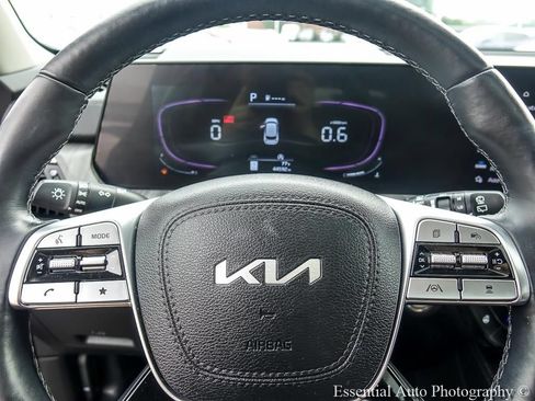Used 2024 Kia Telluride EX AWD/4WD image 16