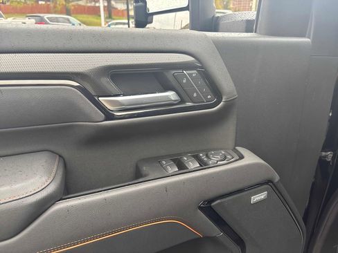 New 2026 GMC Sierra 2500 AT4 w/ Technology Package image 18