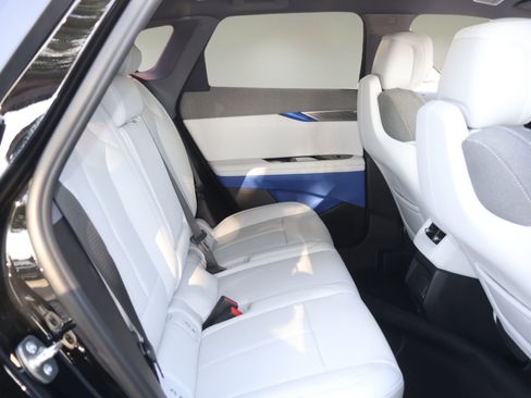 New 2026 Cadillac Optiq Luxury 1 RWD image 17