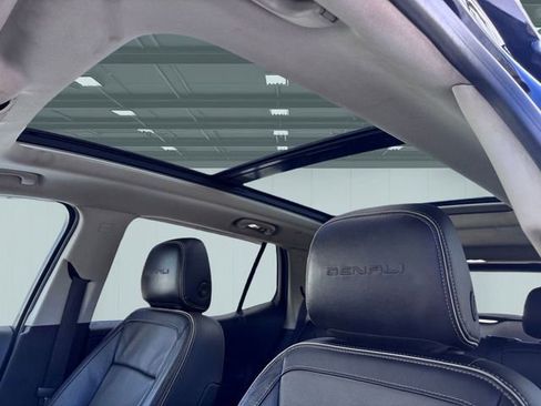 Used 2018 GMC Terrain Denali image 11