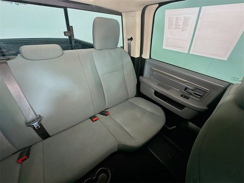 Used 2020 RAM 1500 Classic SLT image 14