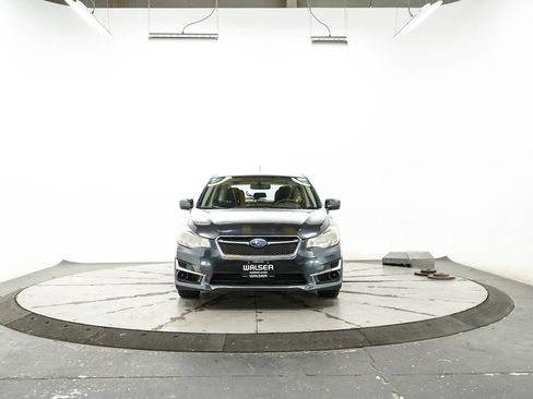 Used 2016 Subaru Impreza 2.0i Premium AWD/4WD image 9