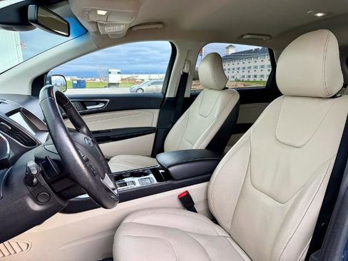 Certified 2019 Ford Edge Titanium w/ Cold Weather Package image 10