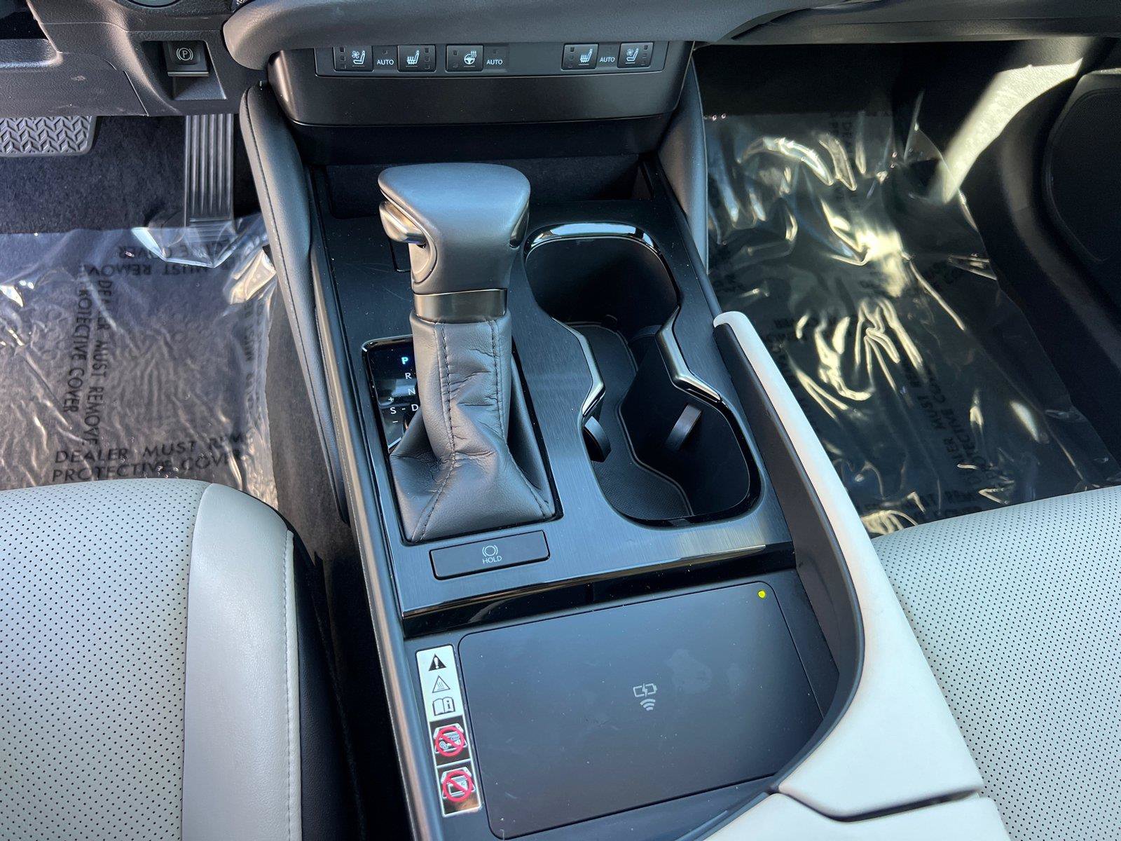 Used 2024 Lexus ES 350 w/ Premium Package FWD image 32