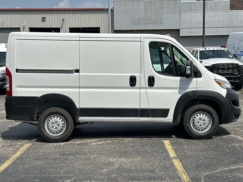New 2026 RAM ProMaster 1500 w/ Convenience Group FWD image 2