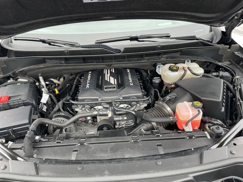 Used 2023 Cadillac Escalade V w/ LPO, ONYX Package image 41