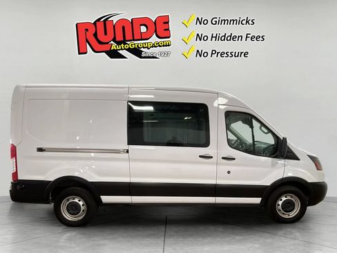 Used 2019 Ford Transit 250 148 Medium Roof RWD image 7