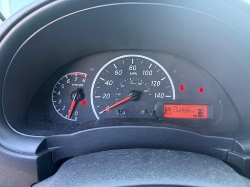 Used 2016 Nissan Versa S Plus FWD image 8