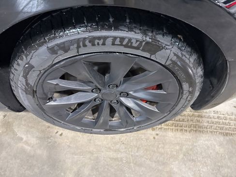 Used 2018 Tesla Model S 75D image 14