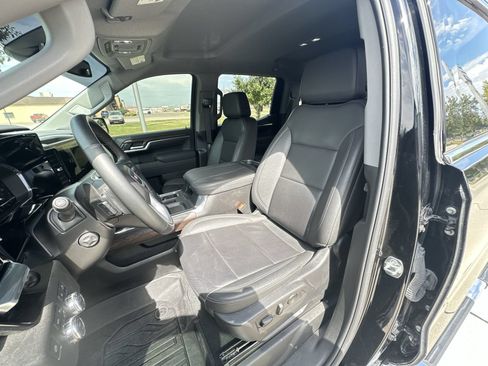 Certified 2025 GMC Sierra 1500 SLT w/ SLT Premium Plus Package AWD/4WD image 19
