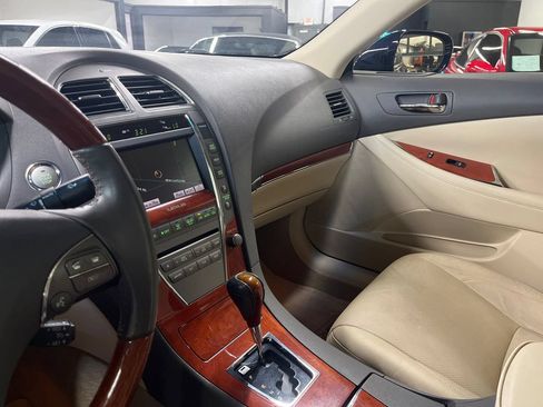 Used 2011 Lexus ES 350 FWD image 41