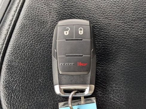 Used 2024 RAM 2500 Big Horn w/ Bed Utility Group image 29