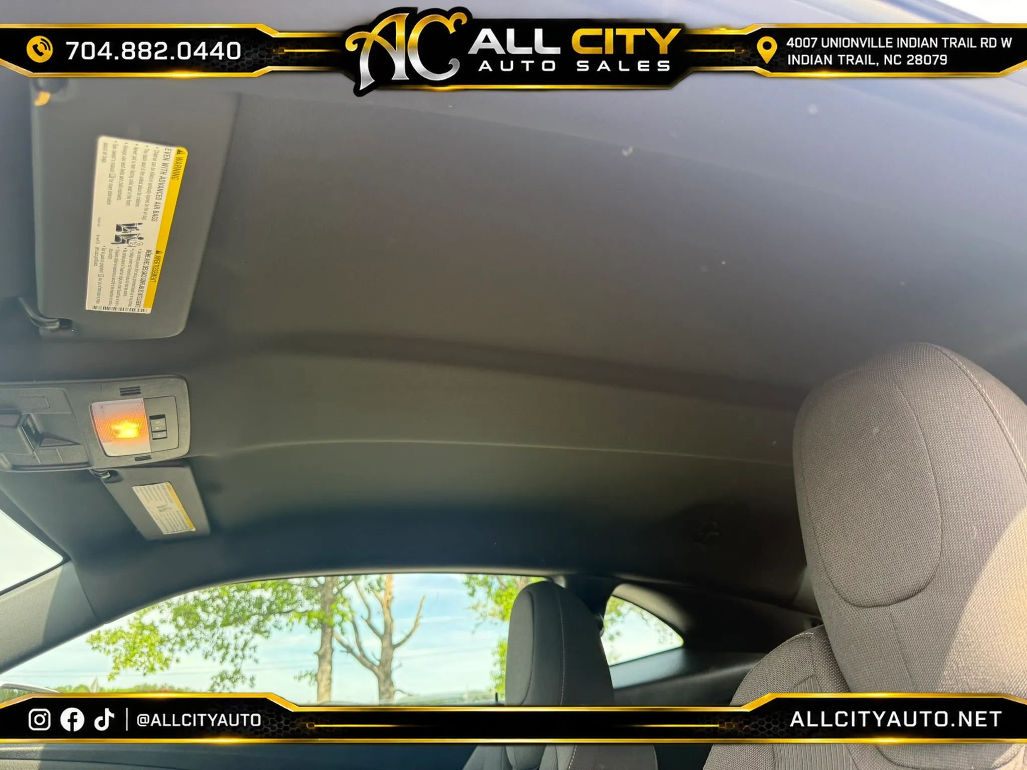 Used 2013 Chevrolet Camaro LT RWD image 26