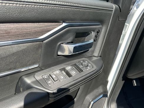 New 2026 RAM 2500 Laramie w/ Night Edition AWD/4WD image 21
