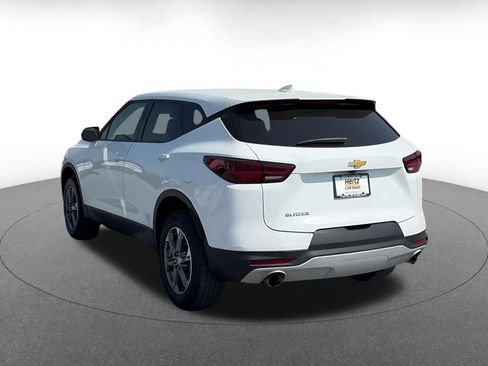 Used 2025 Chevrolet Blazer LT FWD image 10
