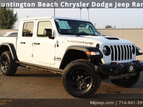Used 2022 Jeep Gladiator Mojave image 1